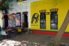 Gatuscen längs Carrera 3, Santa Marta.