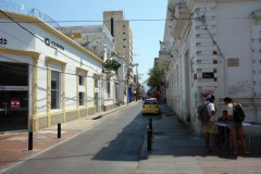 Gatuscen i centrala Santa Marta.