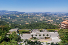 Utsikten vid busstationen, San Marino.