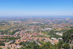 Utsikten från San Marino över Italien och Adriatiska havet, San Marino.
