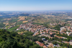 Utsikten från Utsiktspunkten Piazzale Girolamo Genga, San Marino.