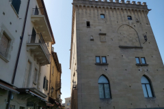 Arkitekturen i centrala San Marino.