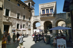 Gatuscen i centrala San Marino.