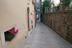 Gatuscen i centrala San Marino.
