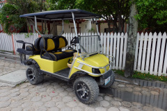 Min hyrda fyrhjuling levererad till hotellet, San Pedro, Ambergris Caye.