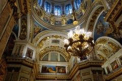 Interiören i  St. Isaac’s Cathedral, Sankt Petersburg.