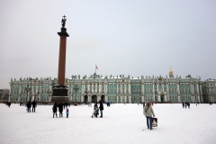 Alexanderkolonnen och Vinterpalatset, Sankt Petersburg.