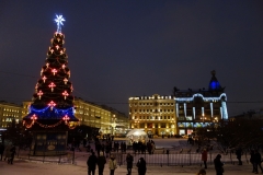 Julgranen och julkrubban vid Kazankatedralen, Sankt Petersburg.