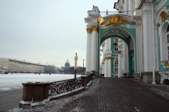 En av entréerna till Vinterpalatset, Sankt Petersburg.