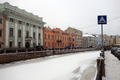 Arkitekturen längs Mojka-kanalen, Sankt Petersburg.