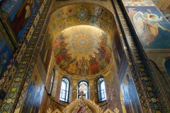 Interiören i Uppståndelsekyrkan, Sankt Petersburg.