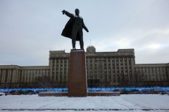 Moskvatorget med Lenin-statyn och House of Soviets i bakgrunden, Sankt Petersburg.