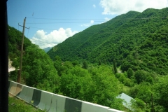 Naturen längs Georgian Military Highway.