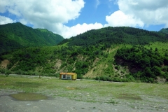 Naturen längs Georgian Military Highway.