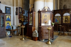 Interiören i Metekhi St. Virgin Church, Tbilisi.