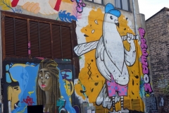 Graffiti på fasaden, Fabrika, Tbilisi.
