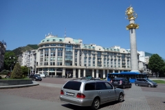 Frihetstorget och frihetsmonumentet, Tbilisi.