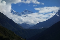 Utsikt över Lhotse-massivet längs EBC-trekken mellan Namche Bazaar och Tengboche.