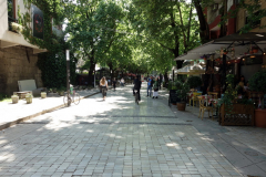 Mysiga gågatan Shëtitorja Murat Toptani, Tirana.