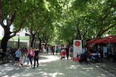 Gågatan Murat Toptani, Tirana.