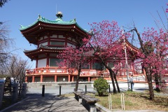 Det oktogonala templet Shinobazu-no-Ike Benten-dō vid Shinobazu-dammen, Ueno Park, Tokyo.