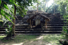 Maya-ruiner från någonstans mellan 600-900 e Kr., Grupo Macanxoc, Zona arqueológica de Cobá.