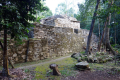 Maya-ruiner från någonstans mellan 600-900 e Kr., Grupo Macanxoc, Zona arqueológica de Cobá.