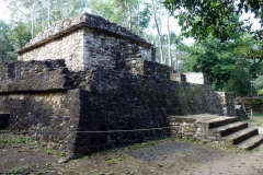 Maya-ruiner från någonstans mellan 600-900 e Kr., Grupo Macanxoc, Zona arqueológica de Cobá.