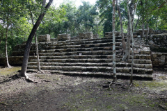 Maya-ruiner från någonstans mellan 600-900 e Kr., Zona arqueológica de Cobá.