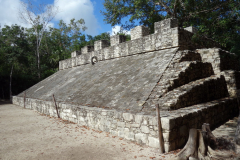 Bollplanen i Zona arqueológica de Cobá.