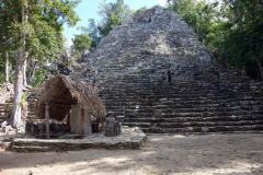 Kyrkan, Grupo Cobá, Zona arqueológica de Cobá.