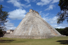 Trollkarlens pyramid, Uxmal.