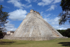 Trollkarlens pyramid, Uxmal.