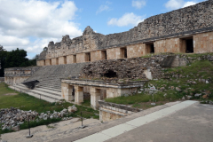 Nunneklostret, Uxmal.