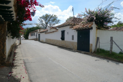 Gatuscen i centrala Villa de Leyva.