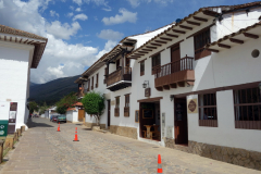 Gatuscen i centrala Villa de Leyva.
