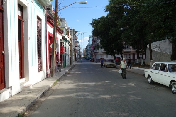 Gatuscen någonstans i Vedado, Havanna.