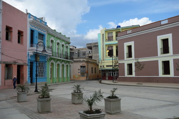 Plaza de los Trabajadores i centrala Camagüey.