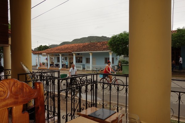 Lunch på den mysiga restaurangen El Olivo som dessutom håller hög klass på maten, Viñales.