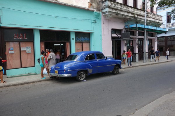 Gatuscen i stadsdelen Regla, Havanna.