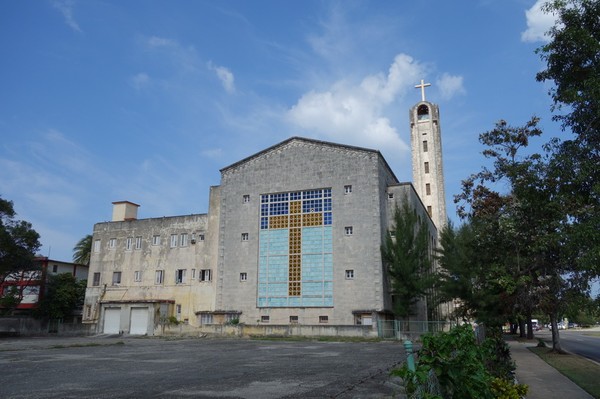 Kyrka vid Av 5, Miramar, Havanna.