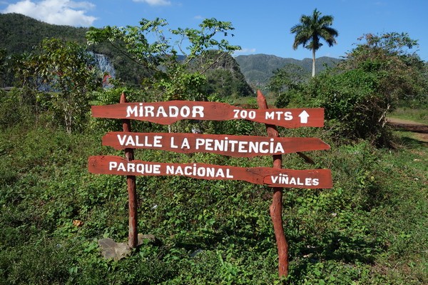 Trekking i underbara Valle de Viñales.