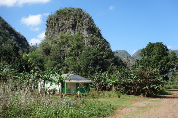 Trekking i underbara Valle de Viñales.