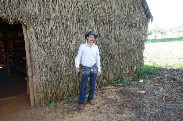 Tobaksbondens son på besök, Valle de Viñales.