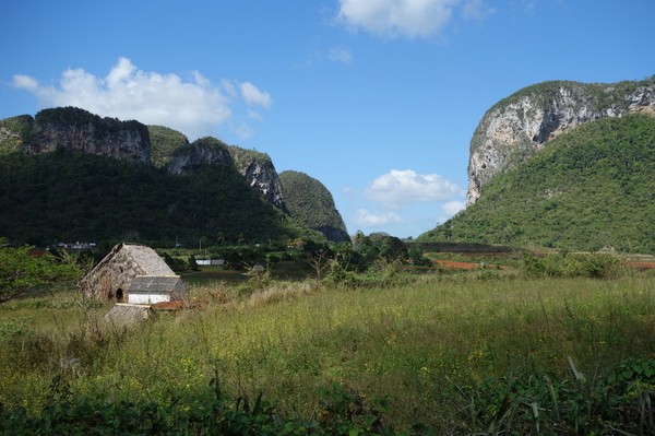 Tillbaka i riktning mot Viñales fann jag denna natur när jag letade efter Valle de Silencio.