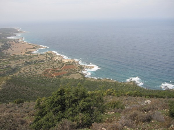 Längs Aphrodite trail, Akamas peninsula.