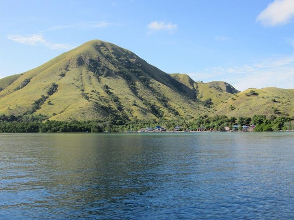 I båten på väg ut till Rinca island.