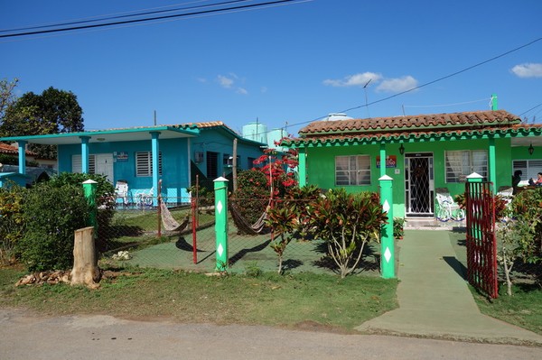 Tillbaka i Viñales igen efter att ha vandrat hela dagen i Valle de Viñales.