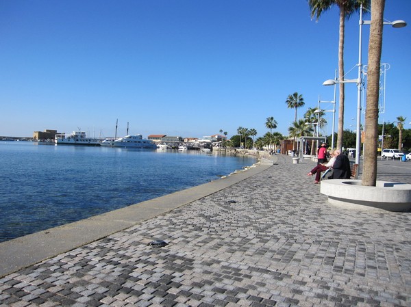 Strandpromenaden i Pafos, Cypern.