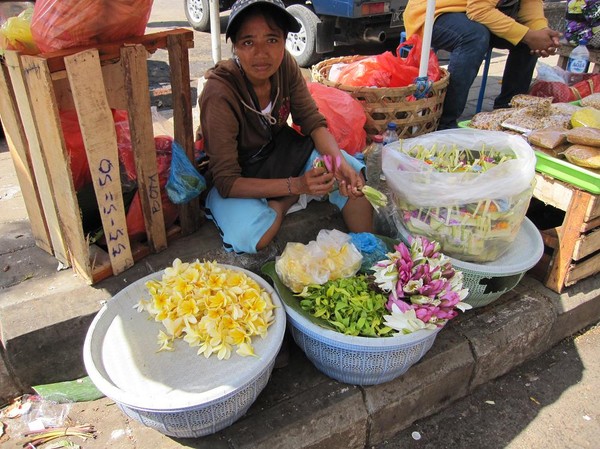 Marknaden Pasar Badung i centrala Denpasar, Bali.